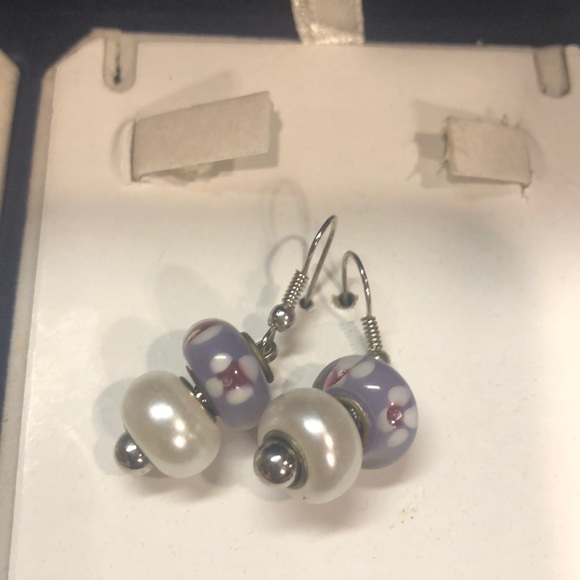 Bella perlina bracelet and earring set. Like new! - Picture 3 of 3